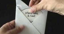 Как сделать удобный закрывающий оригами конверт для диска