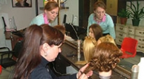 Бизнес-идея: учебный центр маникюра и парикмахерского дела